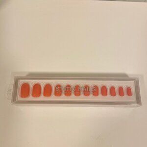 Static Nails Round Press-On Nails in Sunset Somewhere